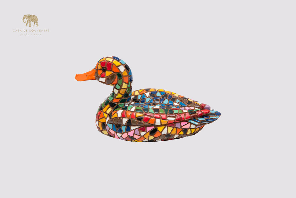 Mix Colours Mosaic Duck statue made with marble dust and with enamel. It's the best collection in Spain.