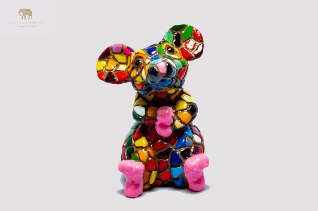Mix Colores Mouse statue made with marble dust and with enamel. It's the best collection in Spain.