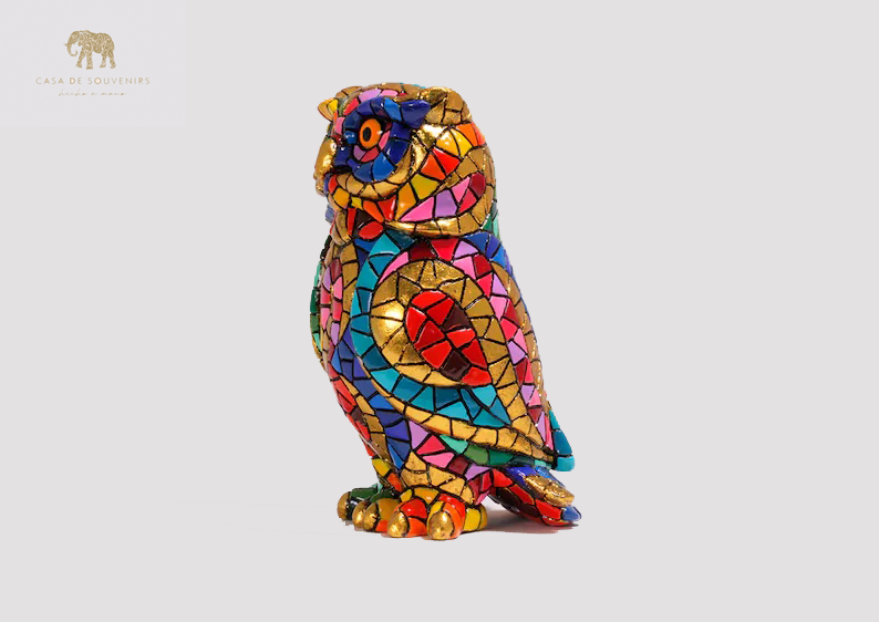 Golden Owl statue made with marble dust and with enamel. It's the best collection in Spain.