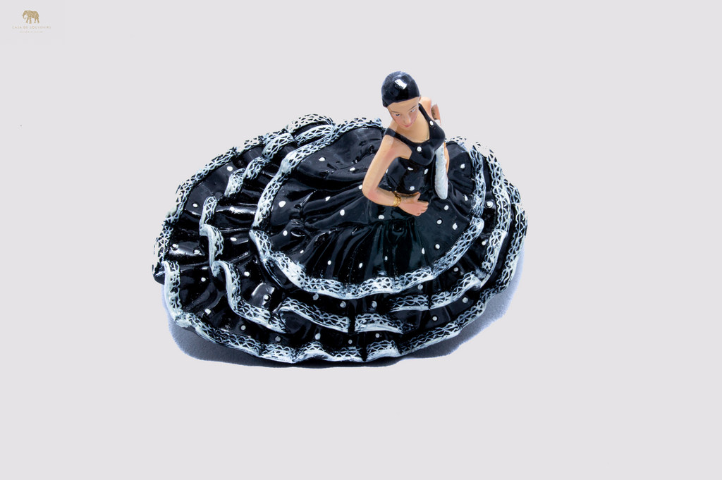 Spanish Black Flamenco Dancer With Long Dress, Figurine hand painted and handmade in Spain.