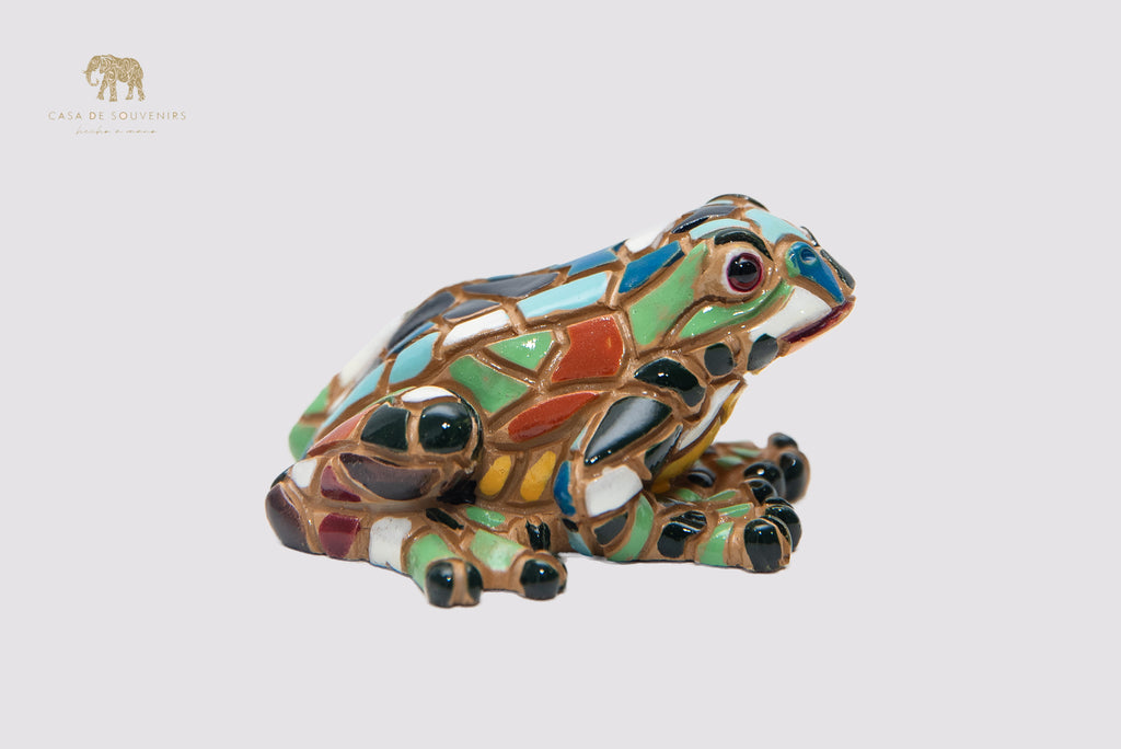 Mix Colored Frog statue made with marble dust and with enamel. It's the best collection in Spain.