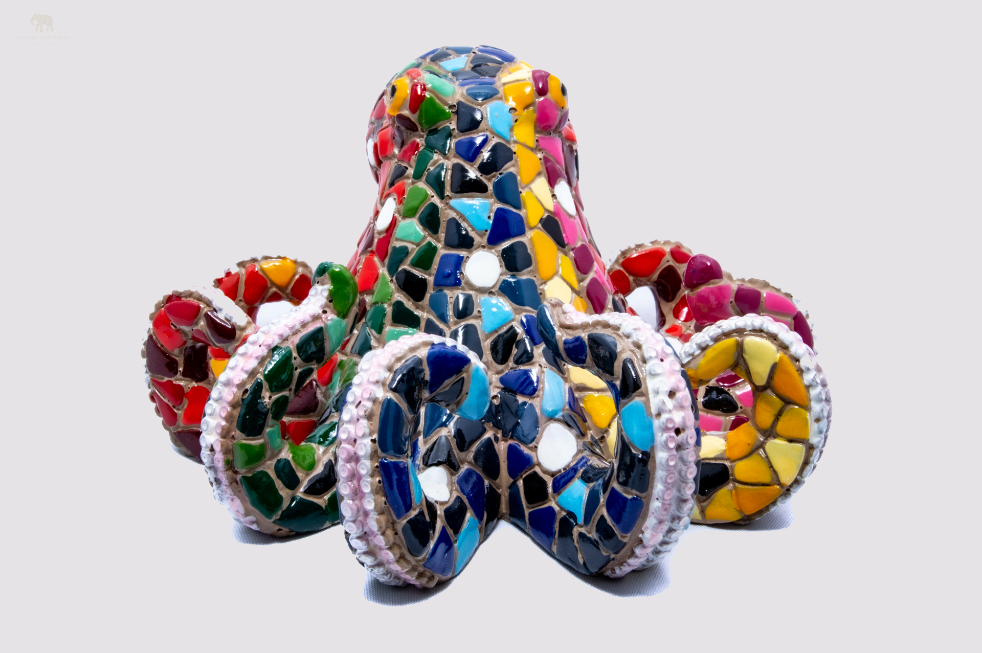 Mix Colores Octopus statue made with marble dust and with enamel. It's the best collection in Spain.