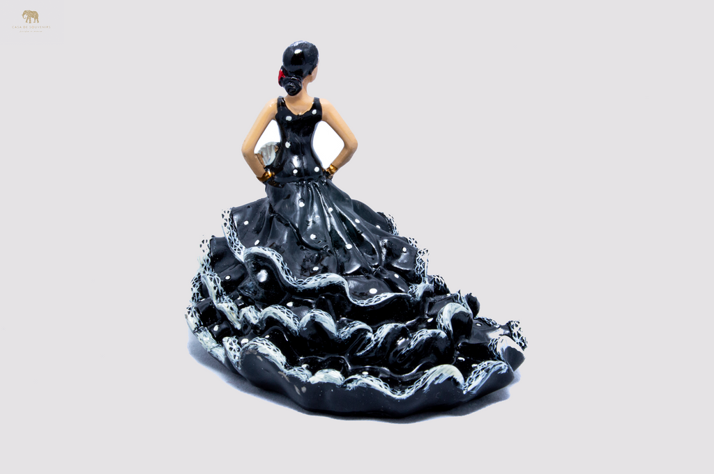 Spanish Black Flamenco Dancer With Long Dress, Figurine hand painted and handmade in Spain.
