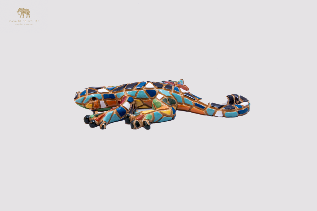 Mosaic Salamander statue made with marble dust and with enamel. It's the best collection in Spain.