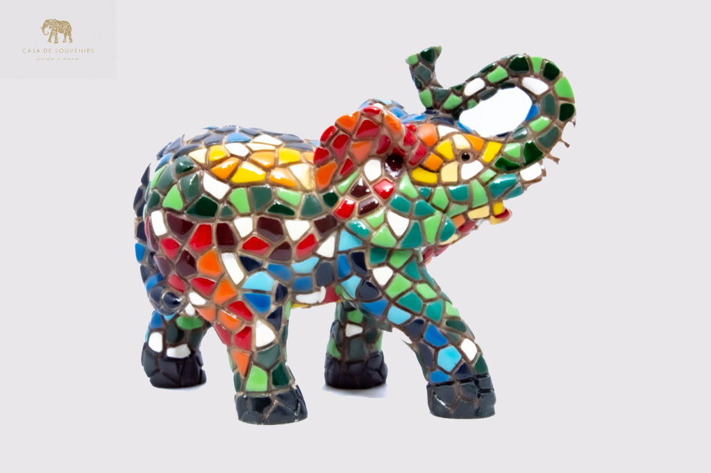 Mosaic Mix Colores Elephant statue made with marble dust and with enamel. It's the best collection in Spain.