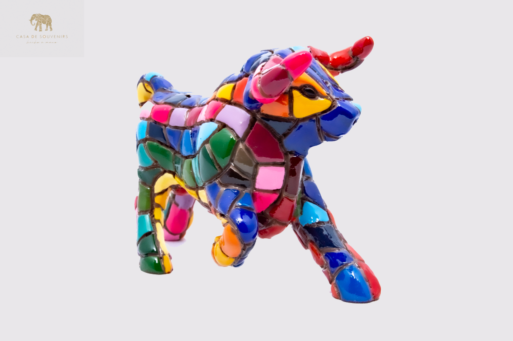 Red And Blue Bull , Bull figurine, Bull Statue, Decorative Bull, Figura de toro, Multicolor bull ,Hand Painted