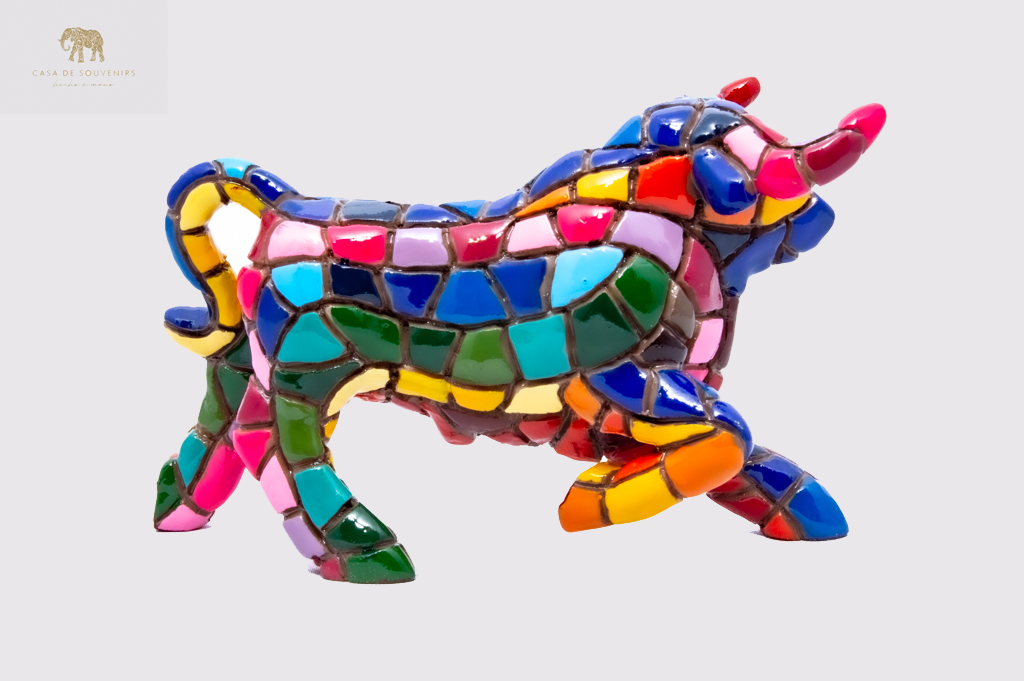 Red And Blue Bull , Bull figurine, Bull Statue, Decorative Bull, Figura de toro, Multicolor bull ,Hand Painted