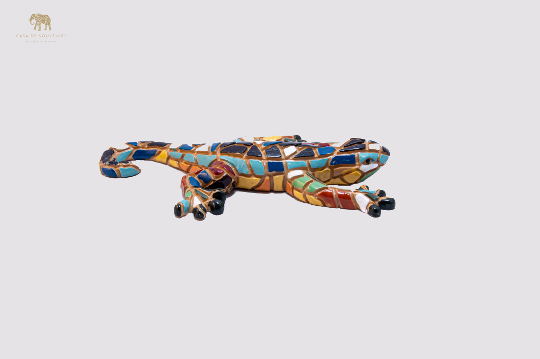 Mosaic Salamander statue made with marble dust and with enamel. It's the best collection in Spain.