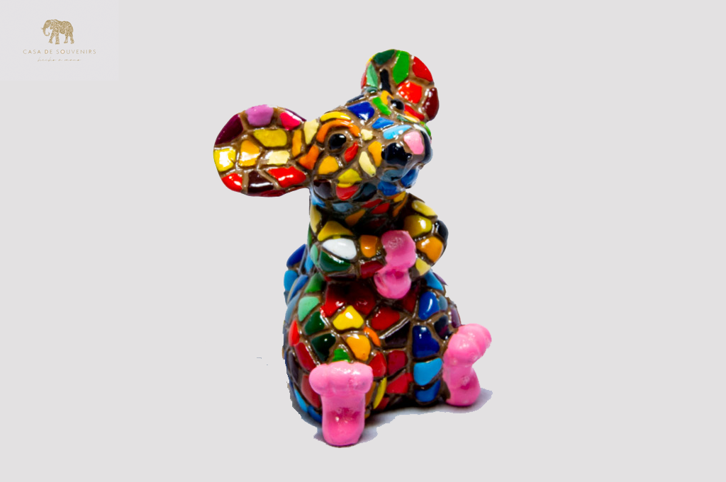 Mix Colores Mouse statue made with marble dust and with enamel. It's the best collection in Spain.