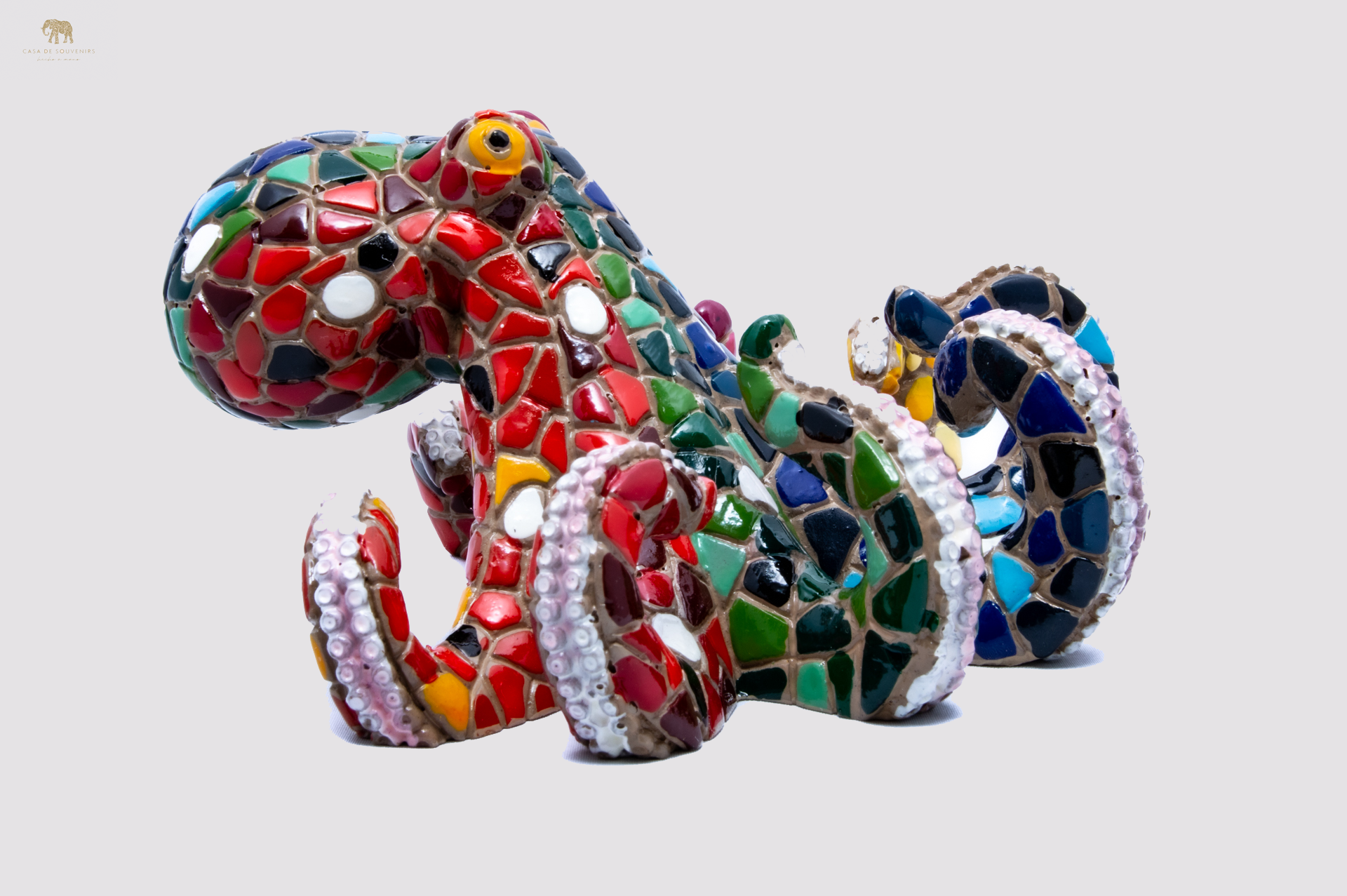 Mix Colores Octopus statue made with marble dust and with enamel. It's the best collection in Spain.
