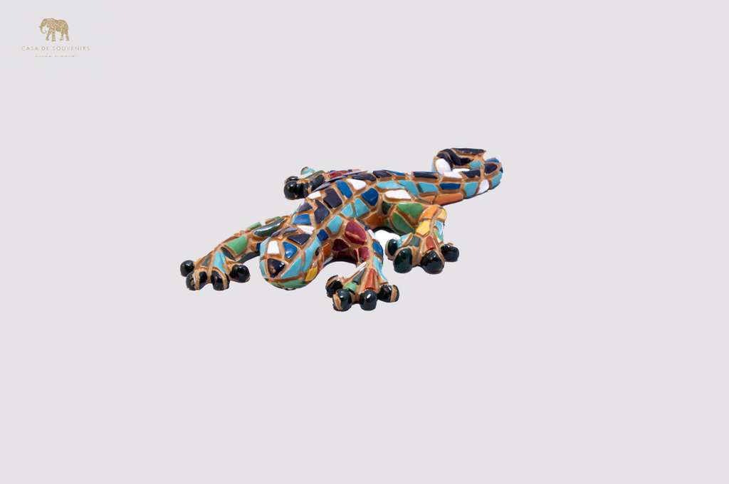 Mosaic Salamander statue made with marble dust and with enamel. It's the best collection in Spain.