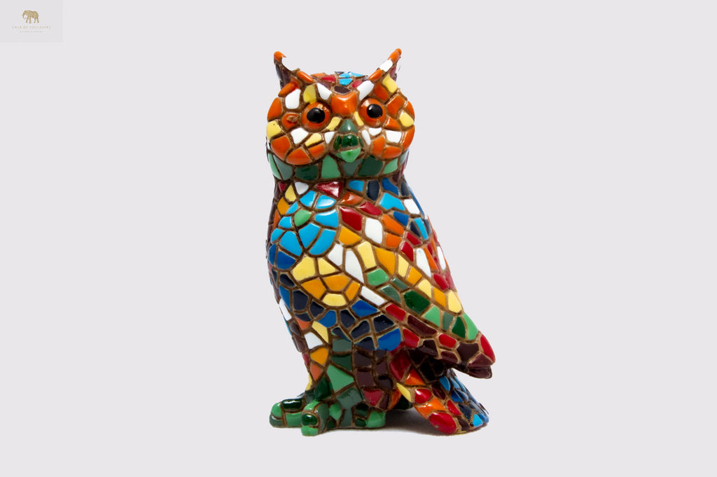 Mix Colores Owl statue made with marble dust and with enamel. It's the best collection in Spain.