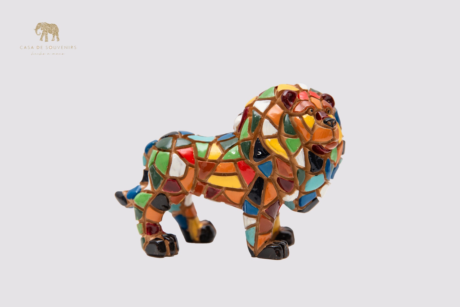 Mosaic Mix Colours Lion statue made with marble dust and with enamel. It's the best collection in Spain.