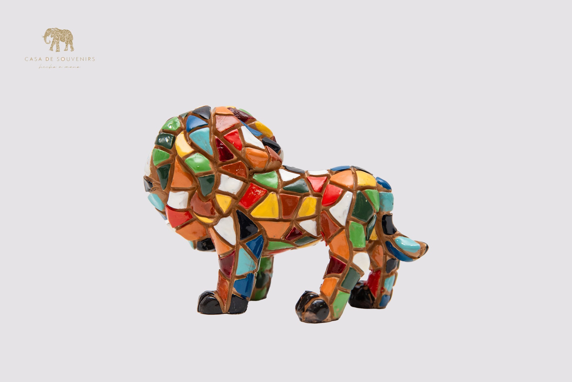 Mosaic Mix Colours Lion statue made with marble dust and with enamel. It's the best collection in Spain.