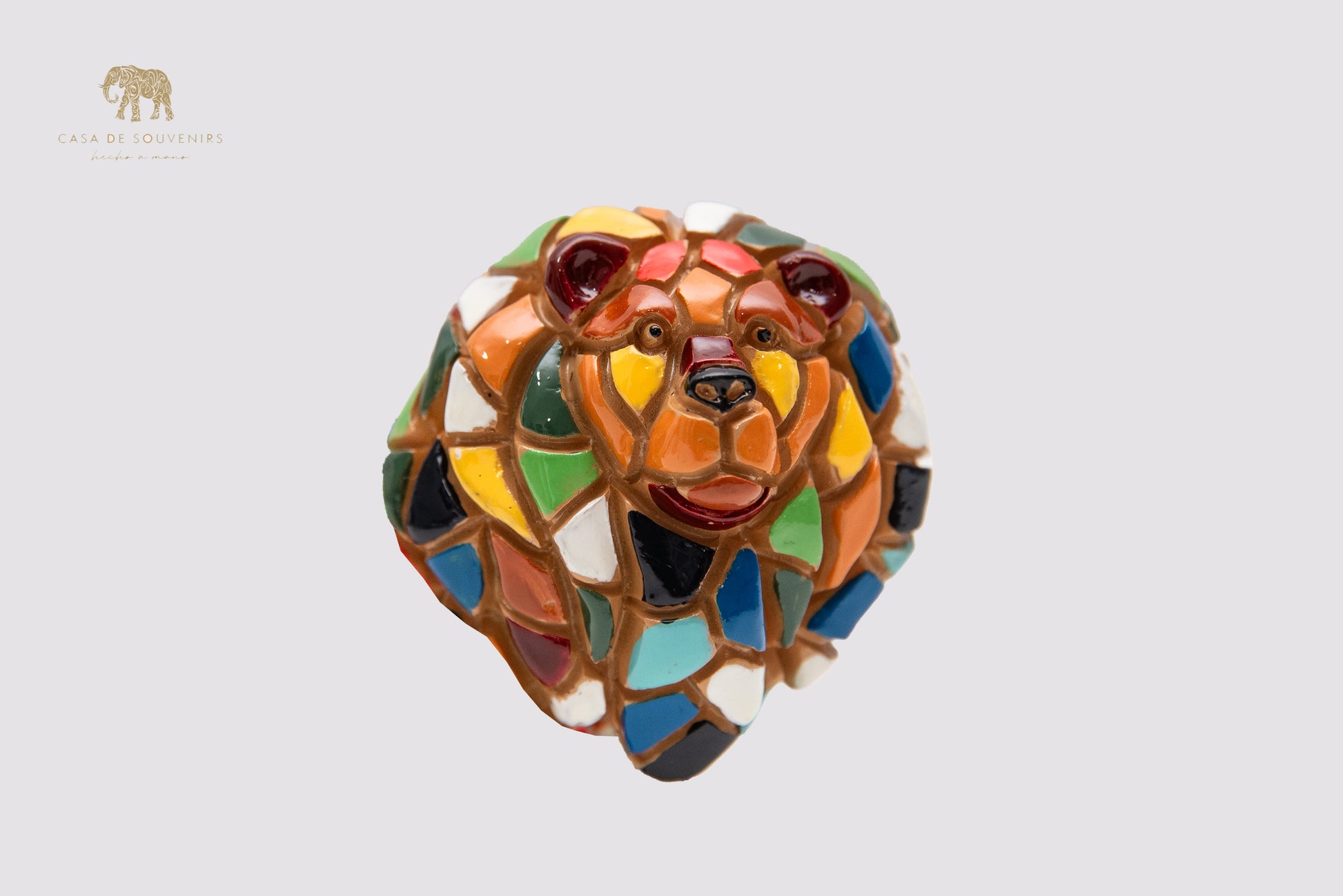 Mosaic Mix Colours Lion statue made with marble dust and with enamel. It's the best collection in Spain.