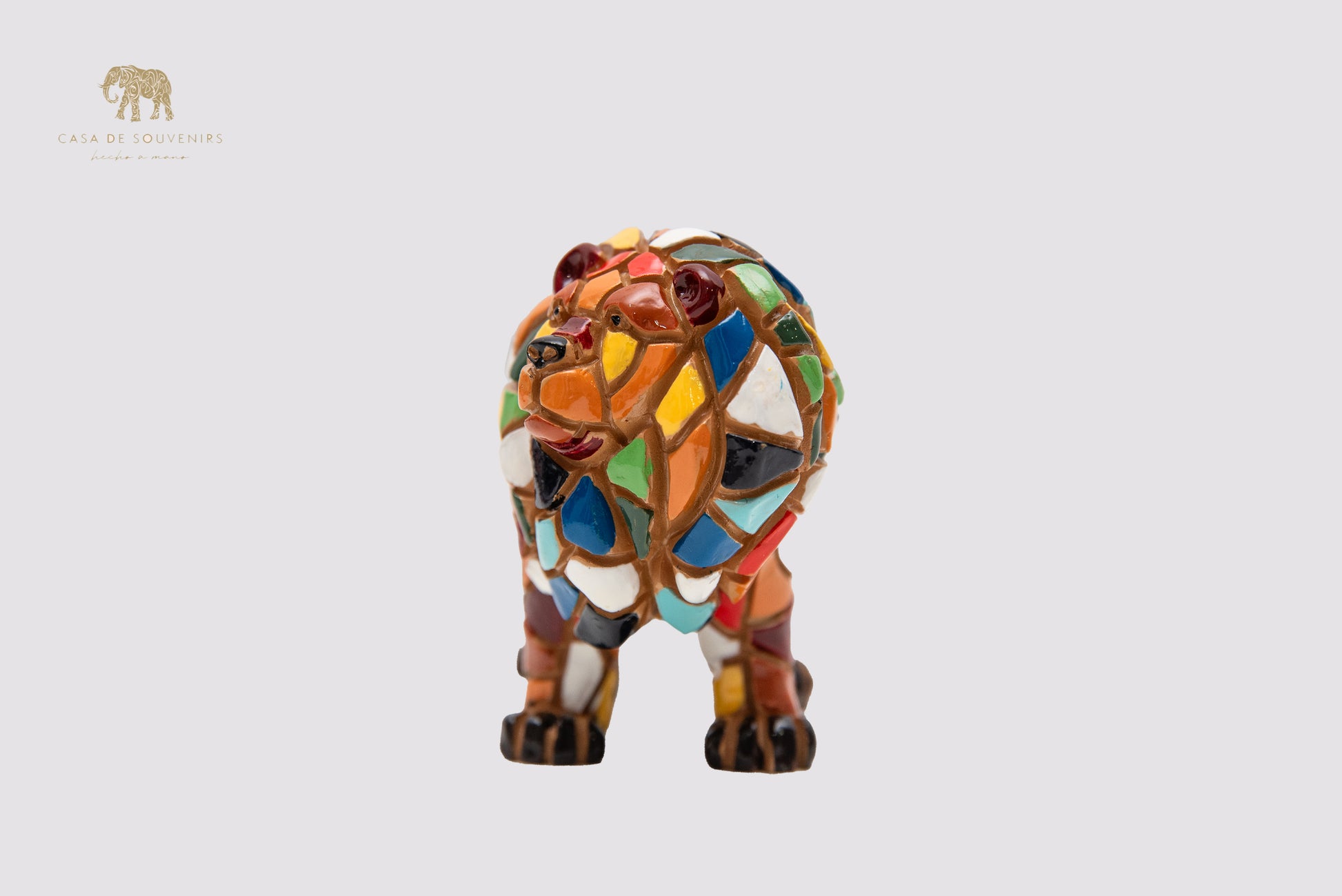 Mosaic Mix Colours Lion statue made with marble dust and with enamel. It's the best collection in Spain.