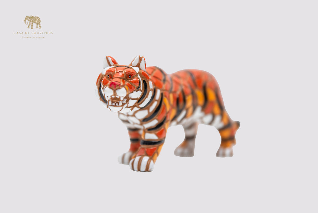 Mix Colours Mosaic Tiger statue made with marble dust and with enamel. It's the best collection in Spain.