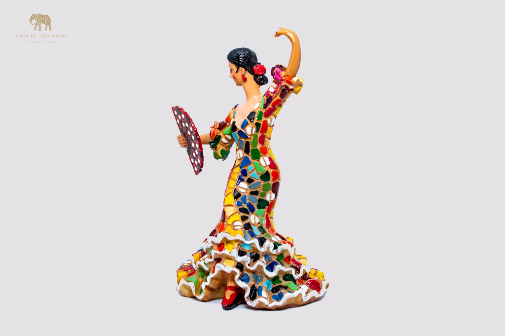 Mix Colores Flamenco statue made with marble dust and with enamel. It's the best collection in Spain.