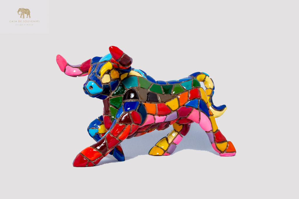 Red And Blue Bull , Bull figurine, Bull Statue, Decorative Bull, Figura de toro, Multicolor bull ,Hand Painted