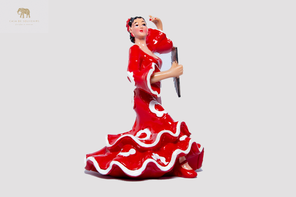 Spanish flamenco dancer, figurine hand painted and handmade in Spain.