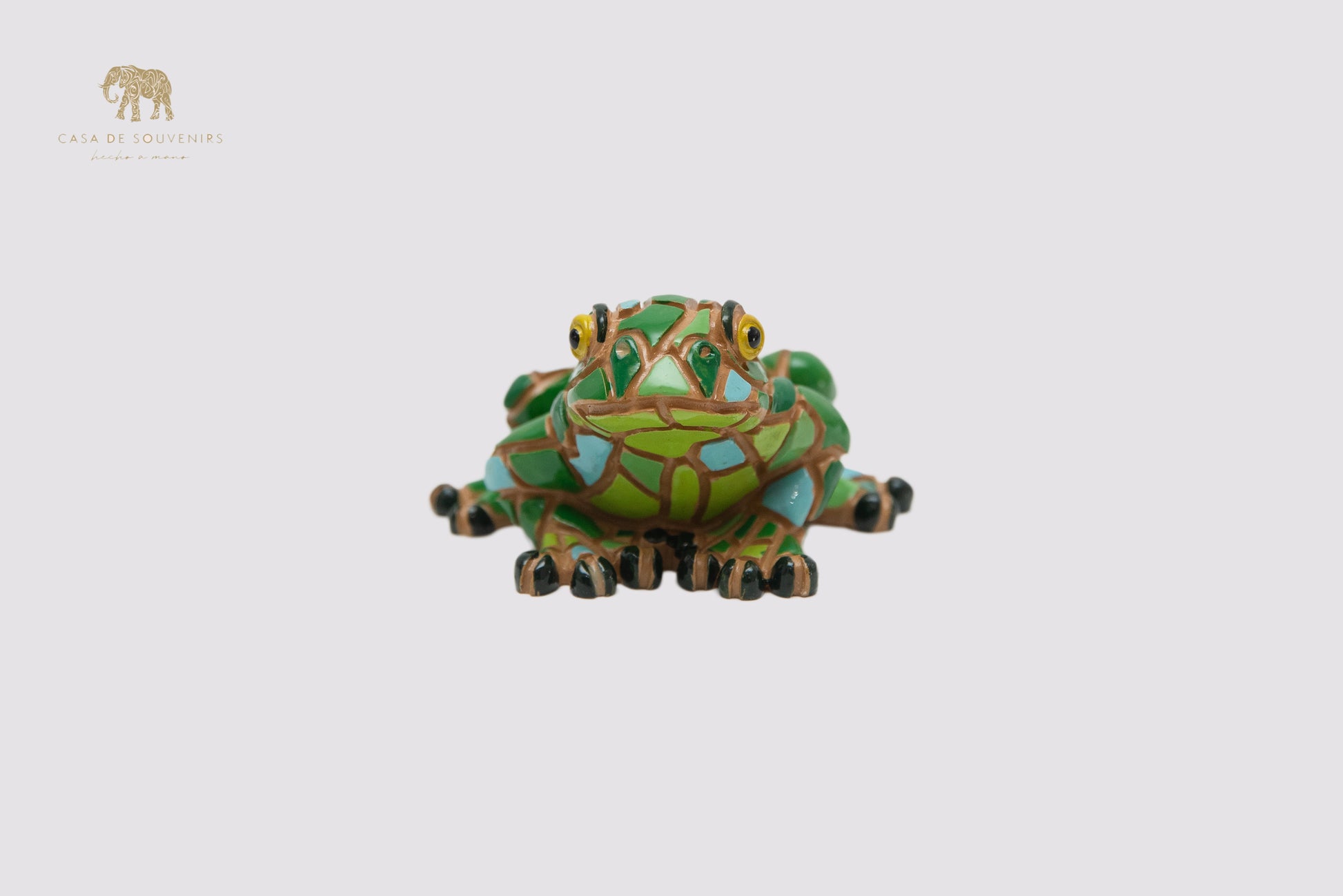 Green Frog statue made with marble dust and with enamel. It's the best collection in Spain.