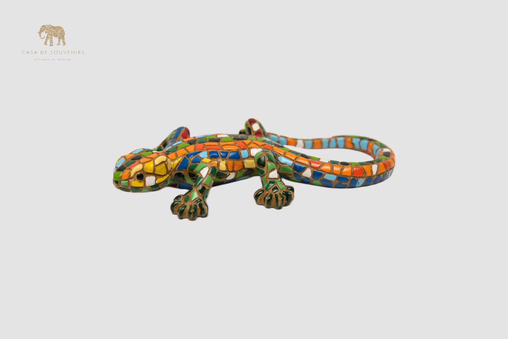 Mix Colours Mosaic Salamander statue made with marble dust and with enamel. It's the best collection in Spain.